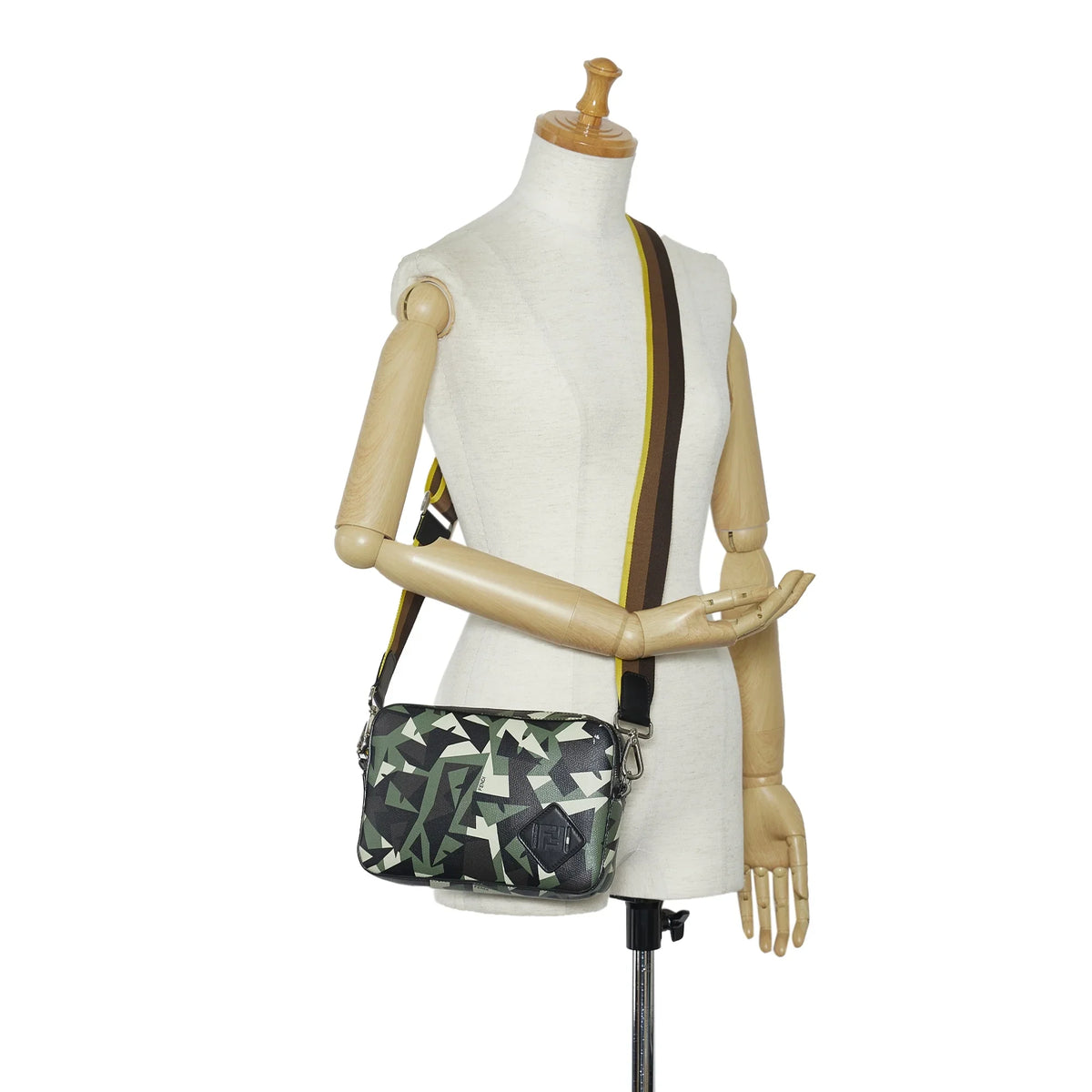 Bag Camouflage Camera Fendi Pre-Owned Leather Crossbody Eyes Authenticated Unisex Calf Monster Green (Good) Bag
