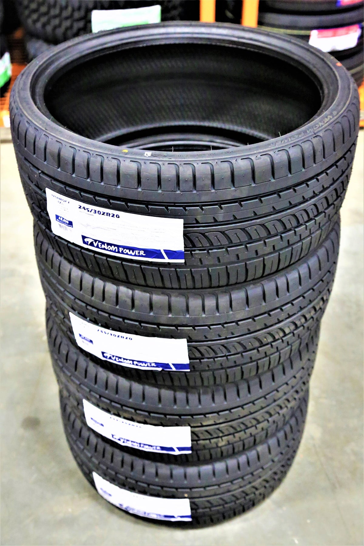of 245/30R20 Venom Tires XL Fits: Huracan Z 2018 90W (FOUR) LP610-4 Power LP610-4, Lamborghini 2015 Lamborghini Ragnarok Spyder 4 Set Huracan 245/30ZR20