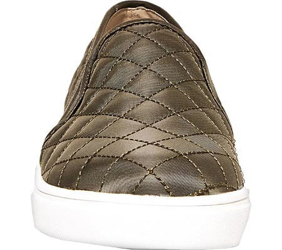 Women's Slip-on Ecentrcq Steve Madden