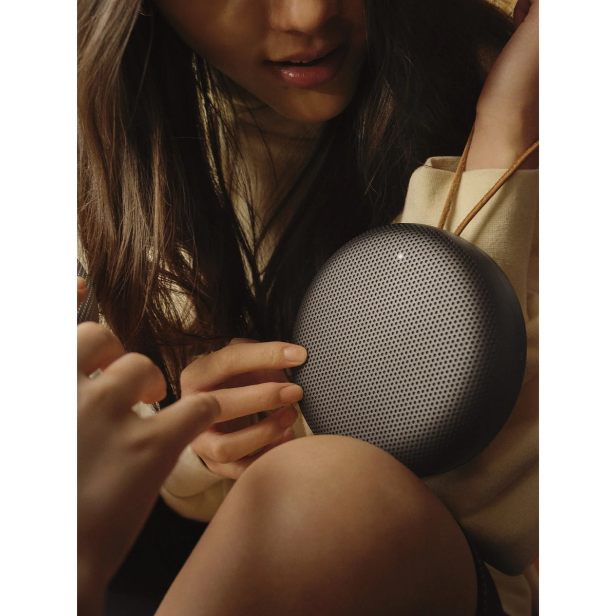 B&O Black Anthracite, 2nd Portable Speaker, A1 Bluetooth BeoSound Gen